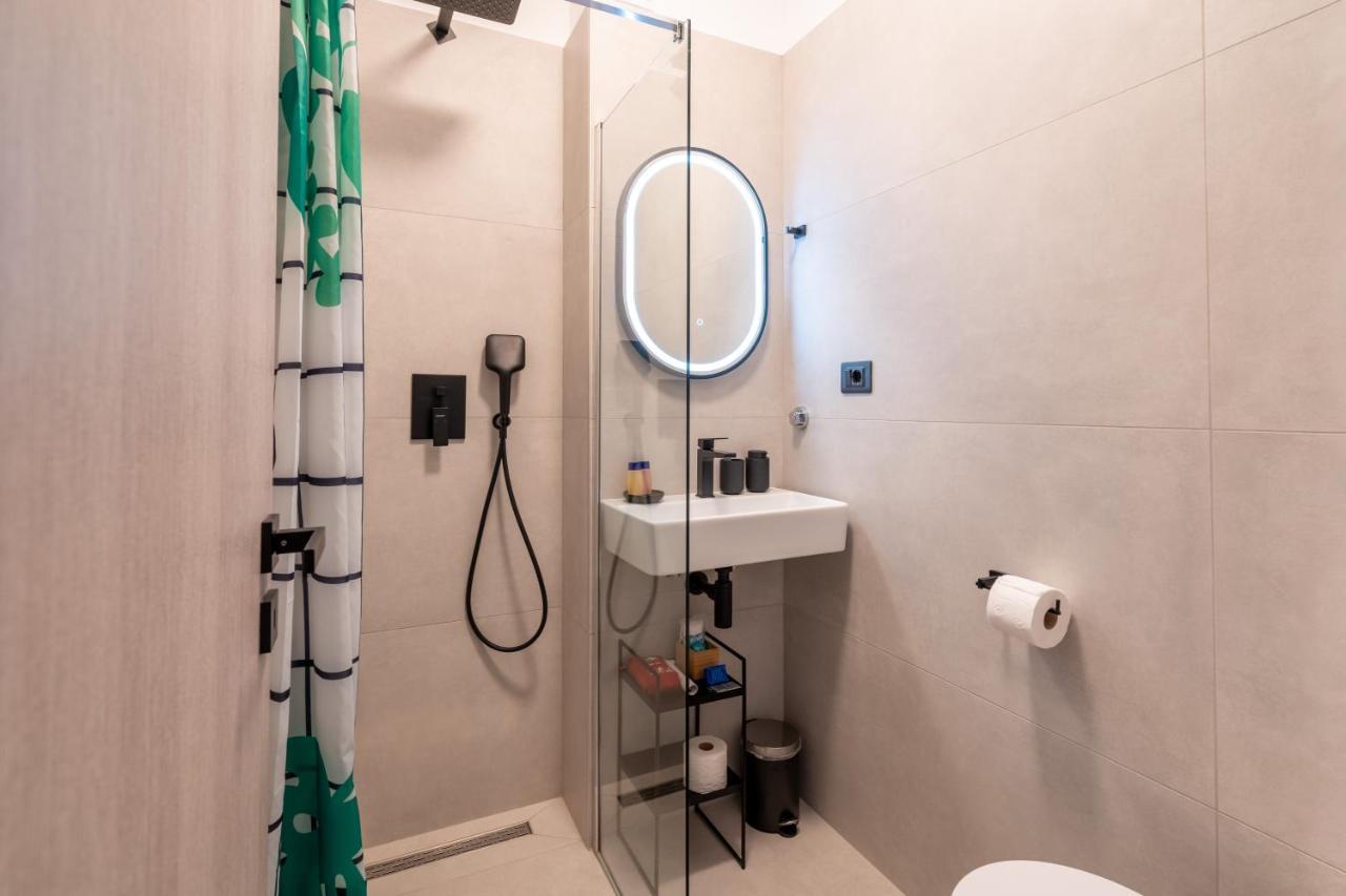 New! D31 Studio W2 Bikes, Sunny Terrace & Parking Rovinj Exterior photo
